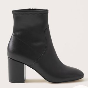 Abercrombie & Fitch Vivianne Leather Ankle Boots